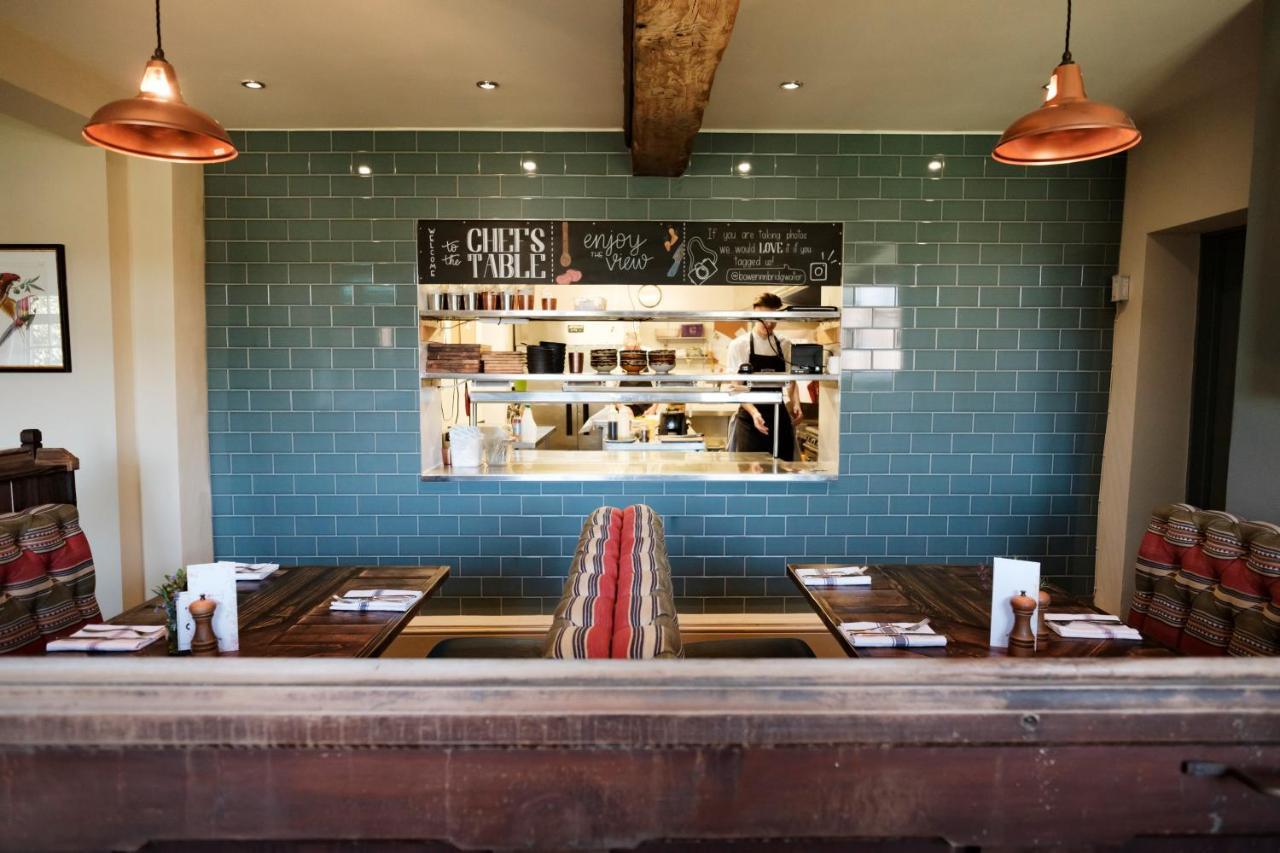 ברידג'ווטר The Bower Inn מראה חיצוני תמונה The interior of the restaurant