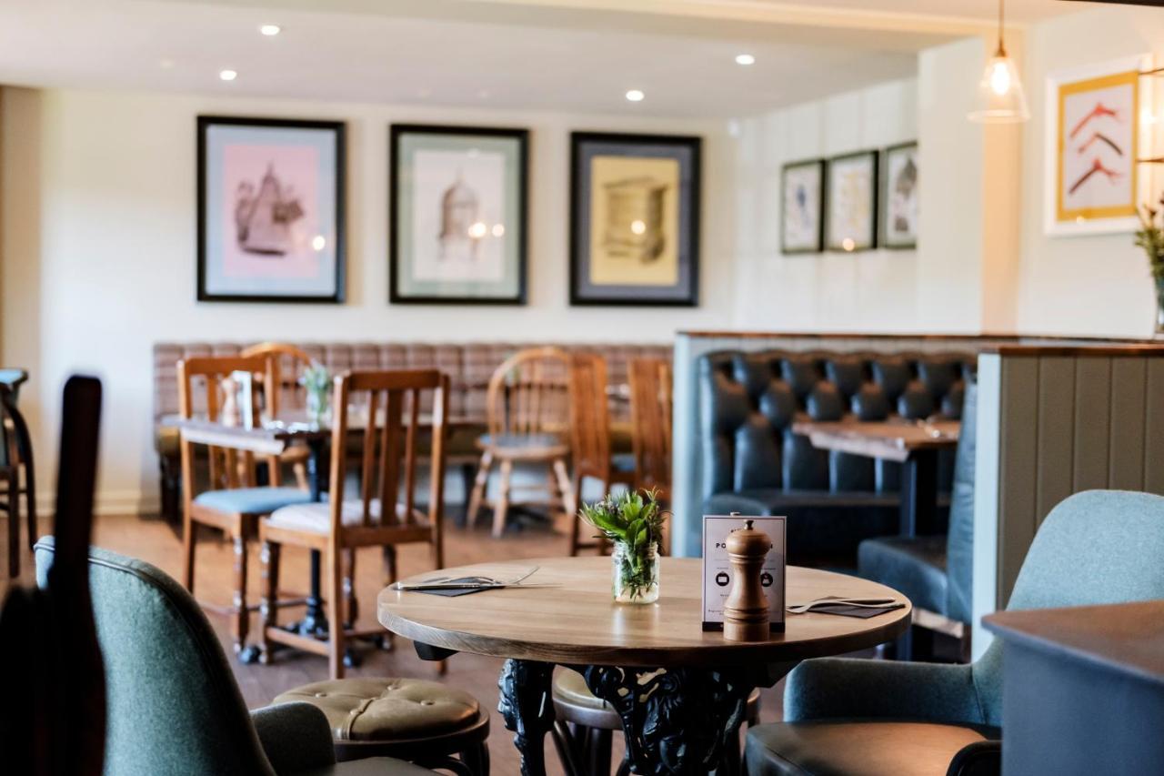 ברידג'ווטר The Bower Inn מראה חיצוני תמונה The interior of the restaurant